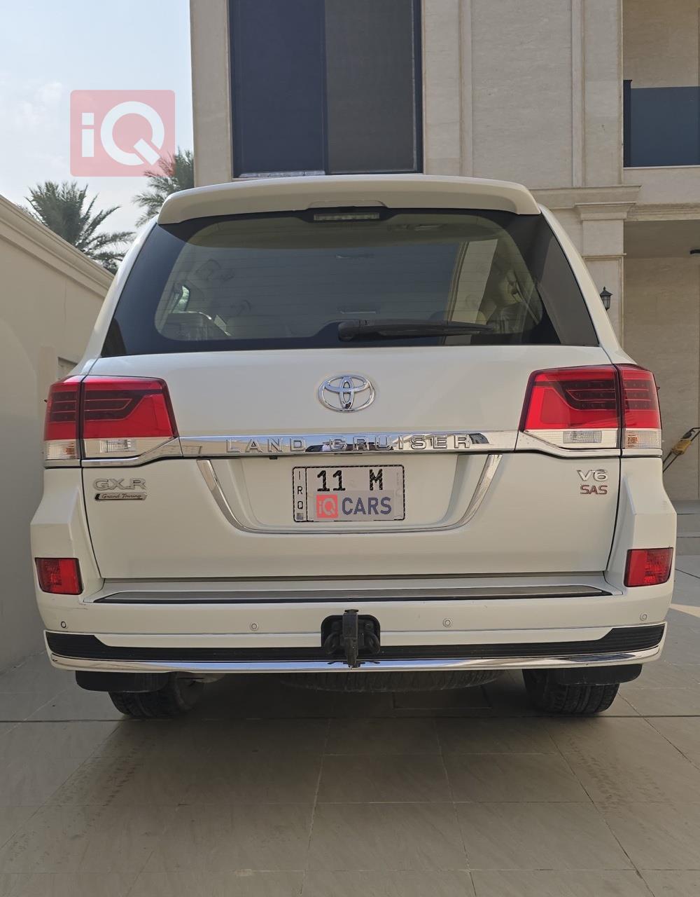 تويوتا لاندكروزر